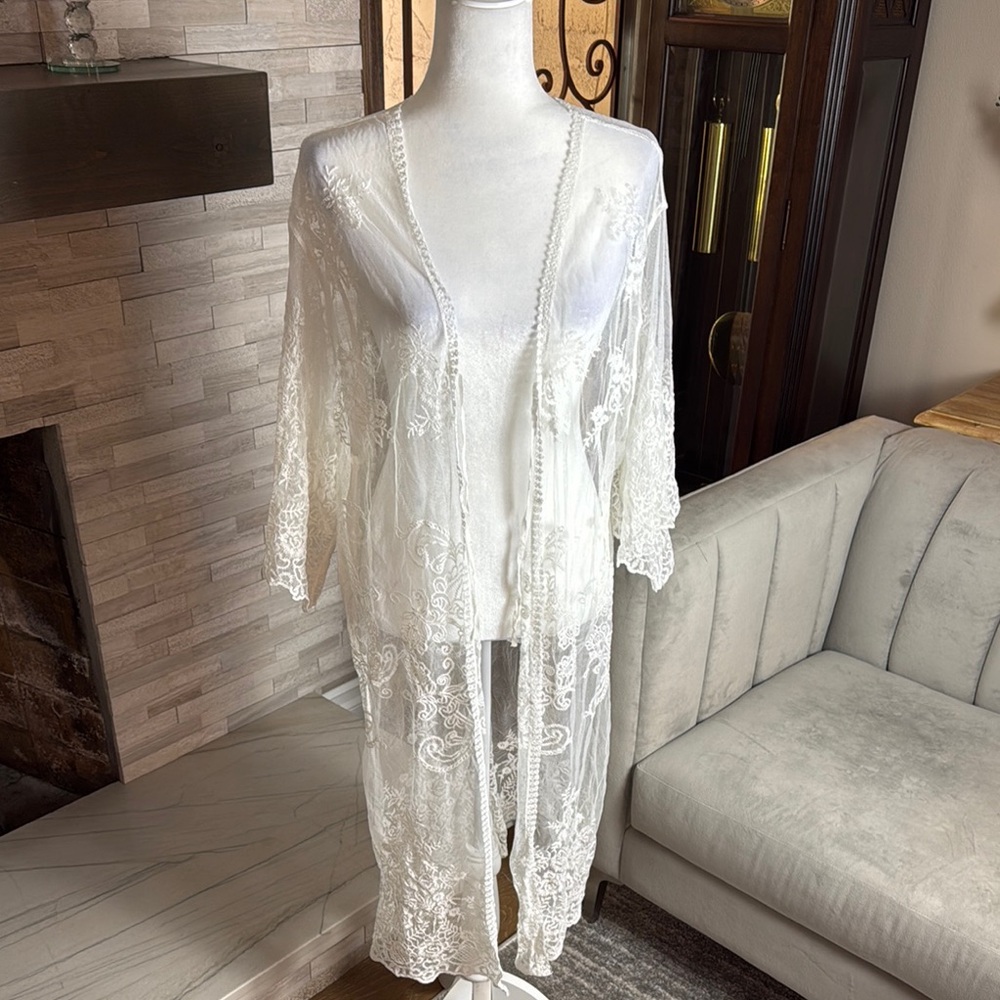 Elegant Sheer White Lace Kimono